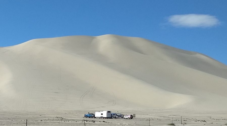 2018 loneliest road – part 7, Fallon: rocks from the ice age, singing sands, messages in stones