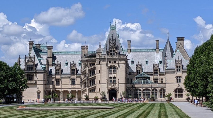 2020 in-between – part 6: welcome to the Biltmore House, lunch at the stable, and touring the 1st floor