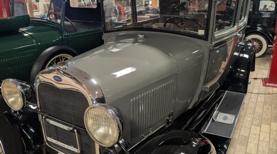 2025 southeast swing – part 8: Garlits’ antique cars from 1900-1949